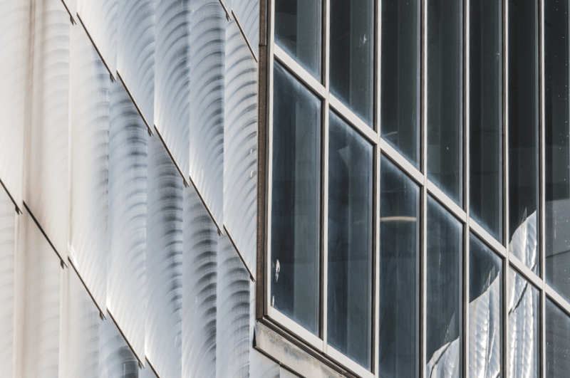 Der Blick hinter das Hindernis